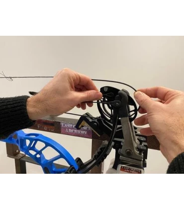 changement corde arc à poulies