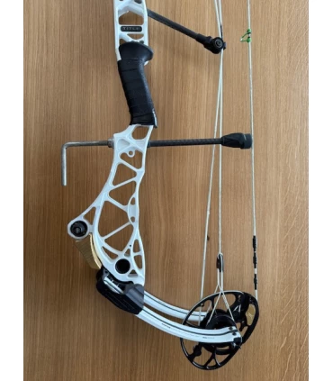 Occasion Mathews Title 36  Blanc