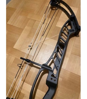 Arc d'occasion Hoyt Stratos SVX 40" Droitier