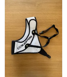 Plastron Easton Diamond RH Medium