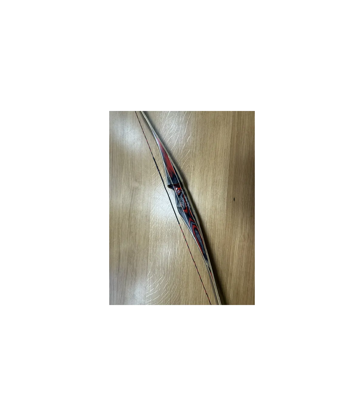 Longbow d'occasion Old Moutain Symphony Carbon 68" RH 30lbs